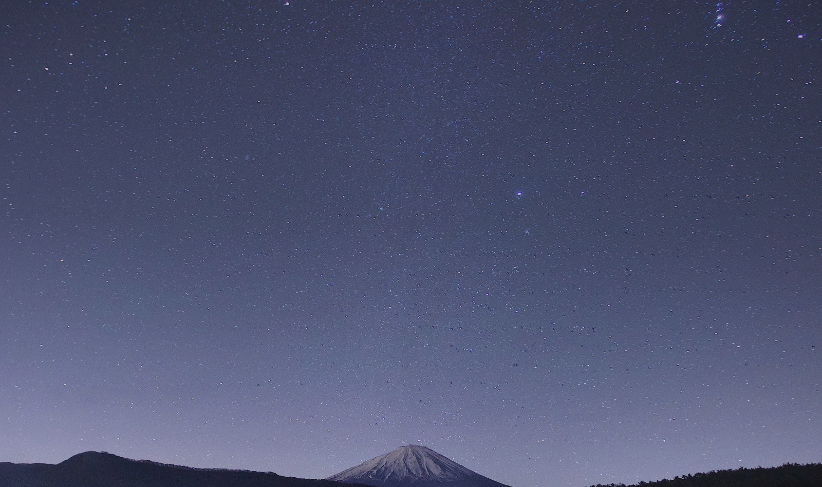 hero-reviews-ai